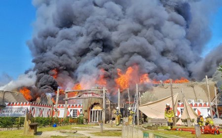VIDEO: INCENDIO Y EXPLOSIÓN ENORME EN EL LUGAR DEL EVEN...