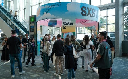 SXSW 2025: ¿Un Grito de Auxilio o el Comienzo de su Rei...