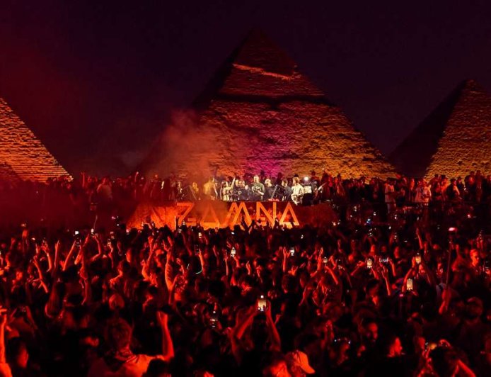 Grupo Egipcio Demanda Prohibir Festivales y Raves en las Pirámides de Giza