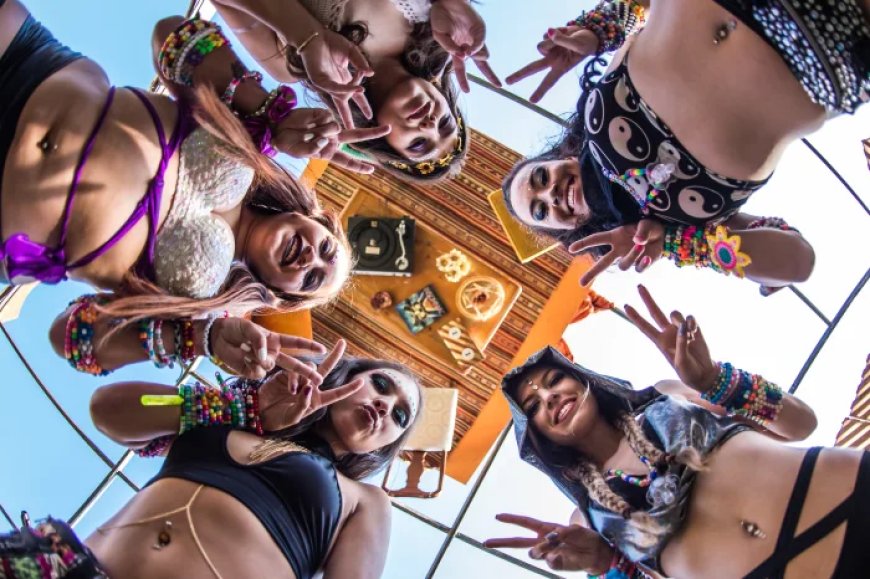 COSAS QUE NECESITAS SABER SOBRE SALIR CON UNA CHICA RAVE