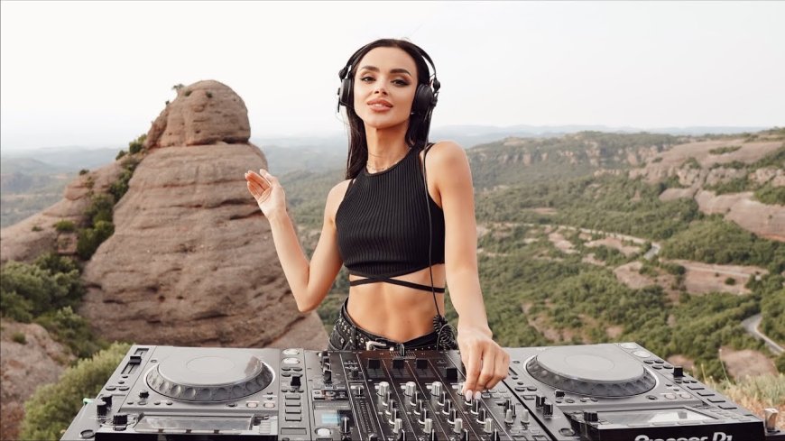 Korolova y Eynka reimaginan el clásico trance de los 90’s 'Coming On Strong'