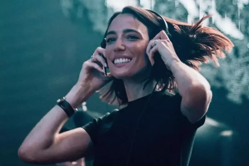 Amelie Lens llega a Ciudad de México con una experiencia inmersiva presentada por AMENTAL