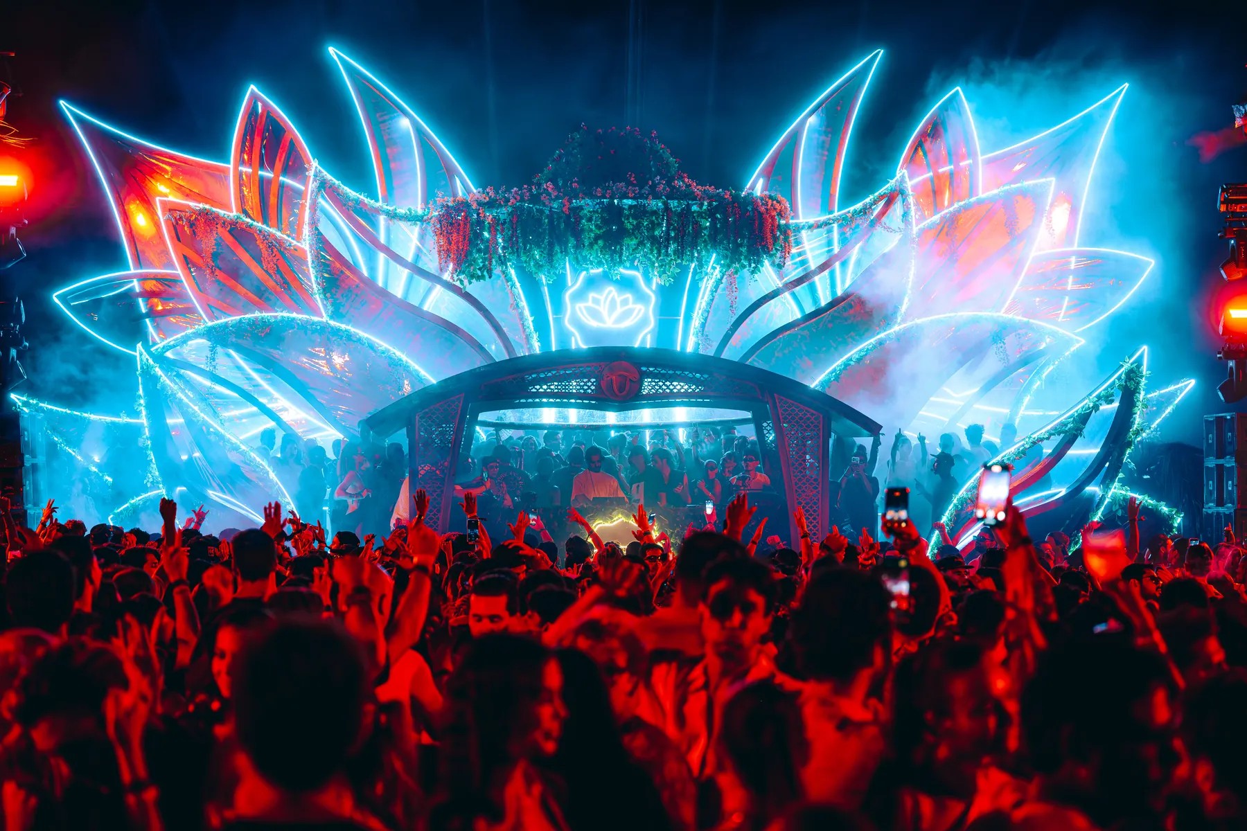 Réveillon Carneiros Marks 10 Year Anniversary With Black Coffee, Michael Bibi, Jamie Jones & More